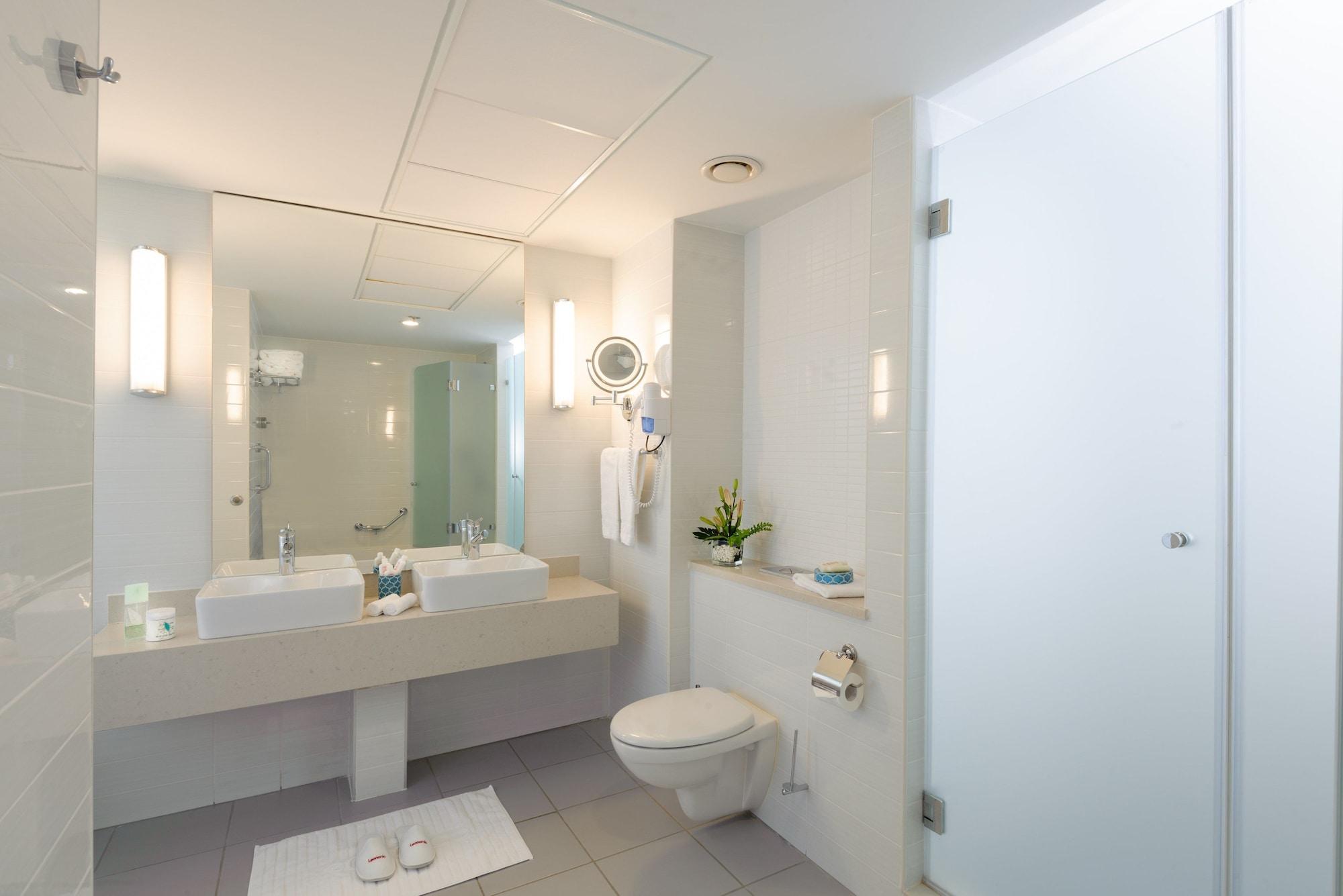 Leonardo Plaza Ashdod Hotell Eksteriør bilde